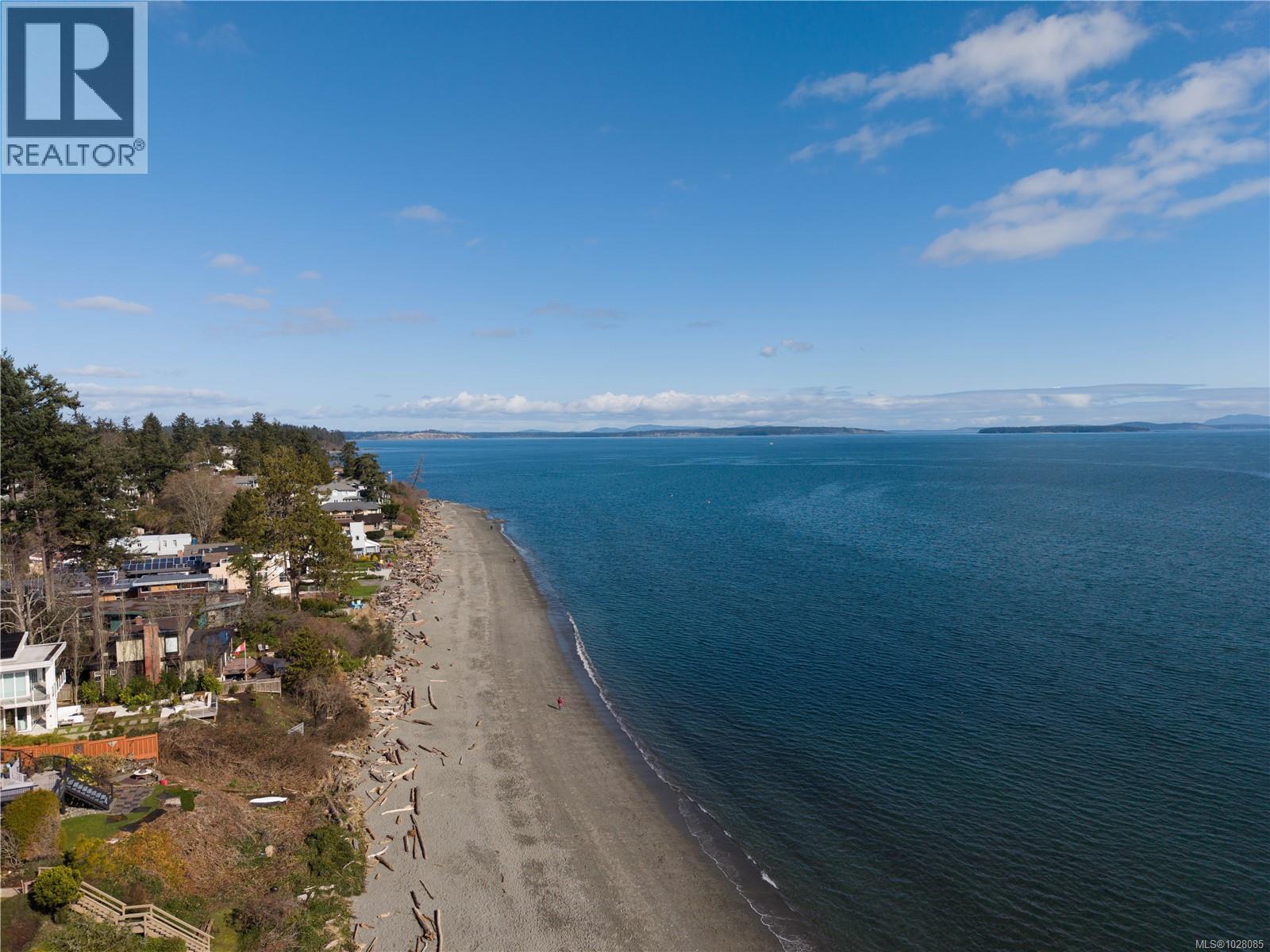 #306 5110 CORDOVA BAY RD - 61