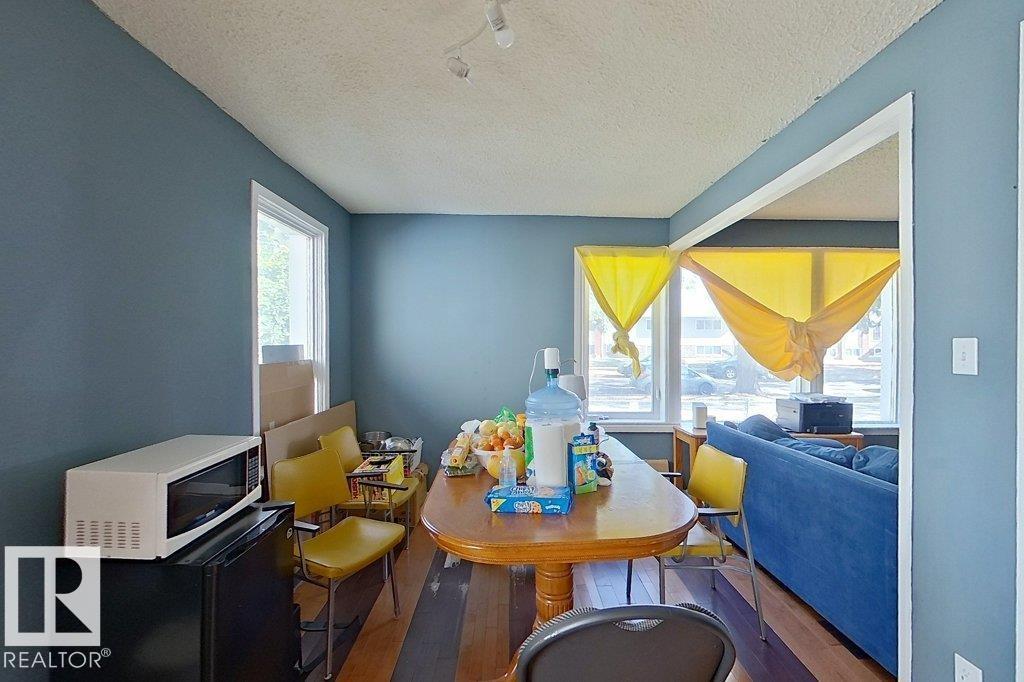 10722 106 ST NW - 5