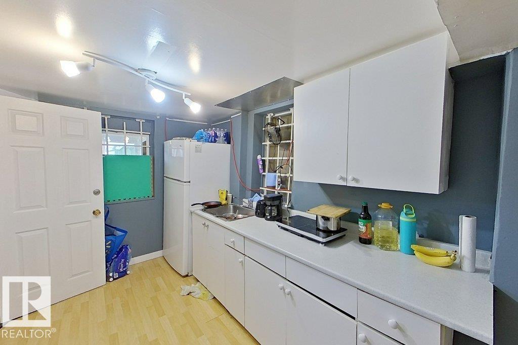 10722 106 ST NW - 19
