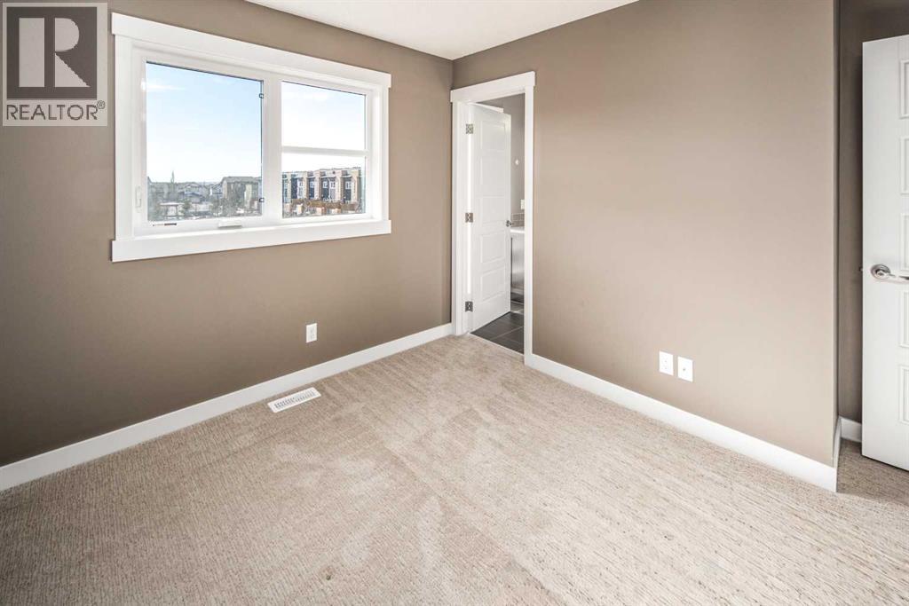 Single Family House for Sale in  Covecreek Circle NE Coventry Hills Calgary 