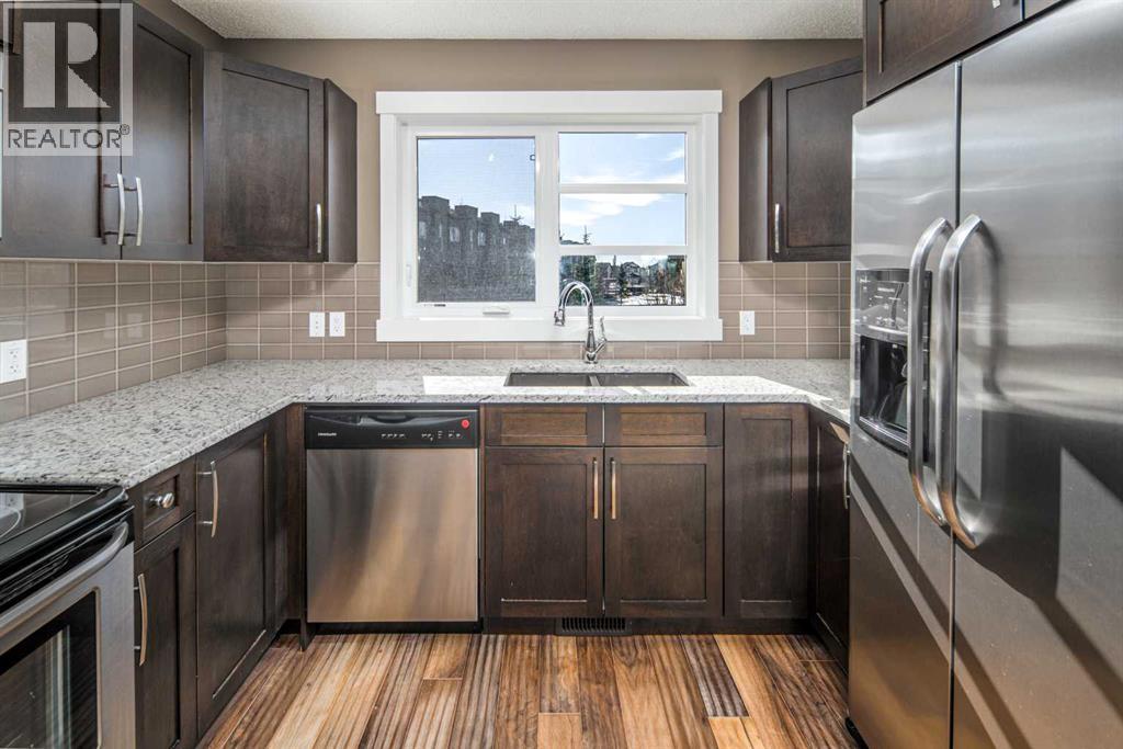 Single Family House for Sale in  Covecreek Circle NE Coventry Hills Calgary 