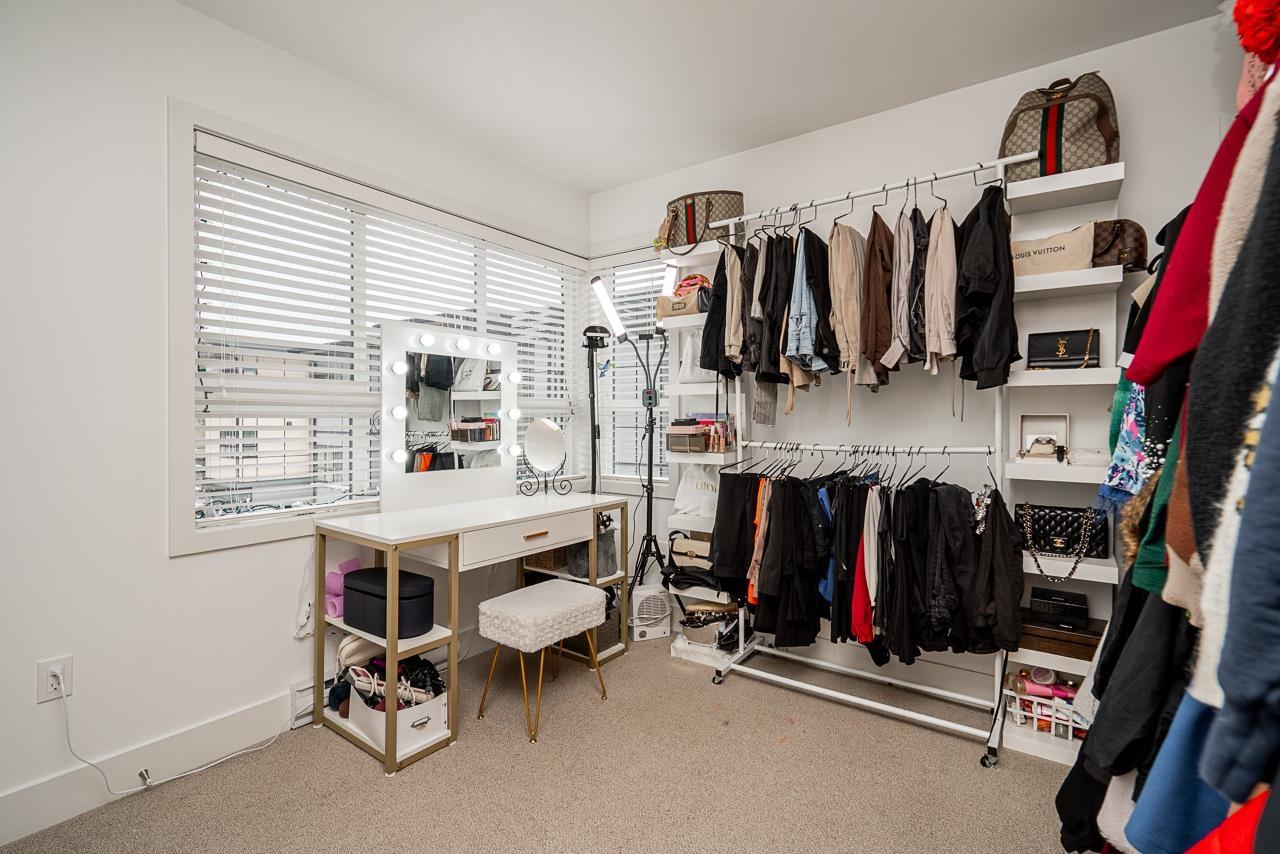 8 1938 NORTH PARALLEL ROAD, Abbotsford