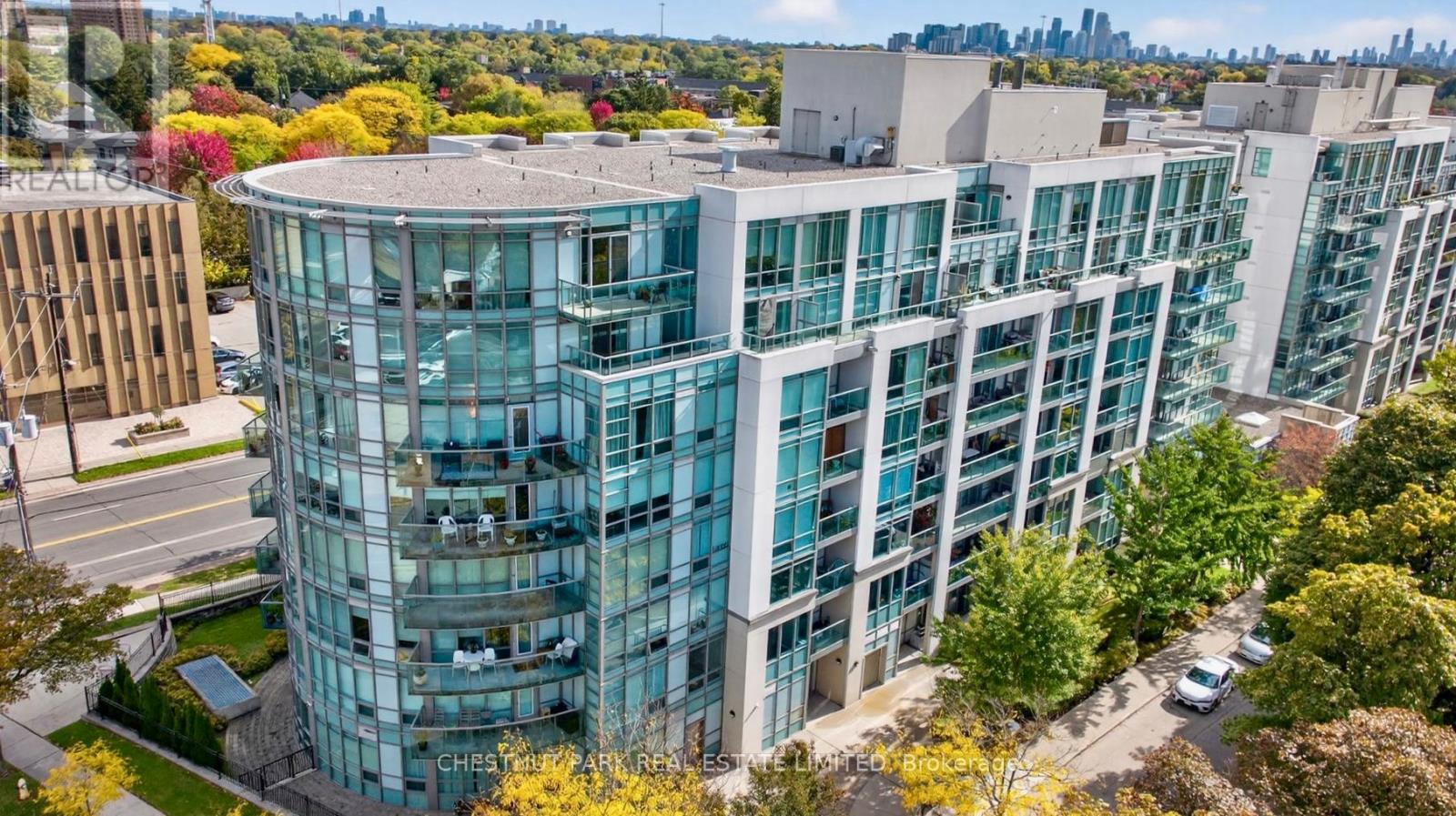703 – 3840 BATHURST STREET, Toronto (Clanton Park), Ontario