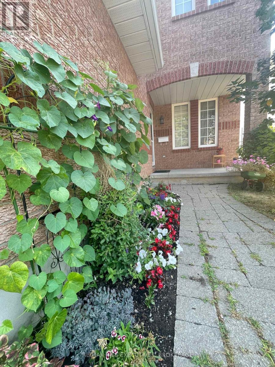 1344 THORNWOOD CRESCENT - 3