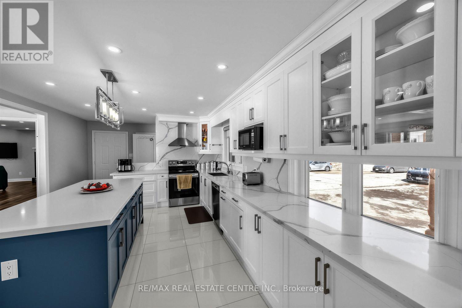 12378 MISSISSAUGA ROAD - 10