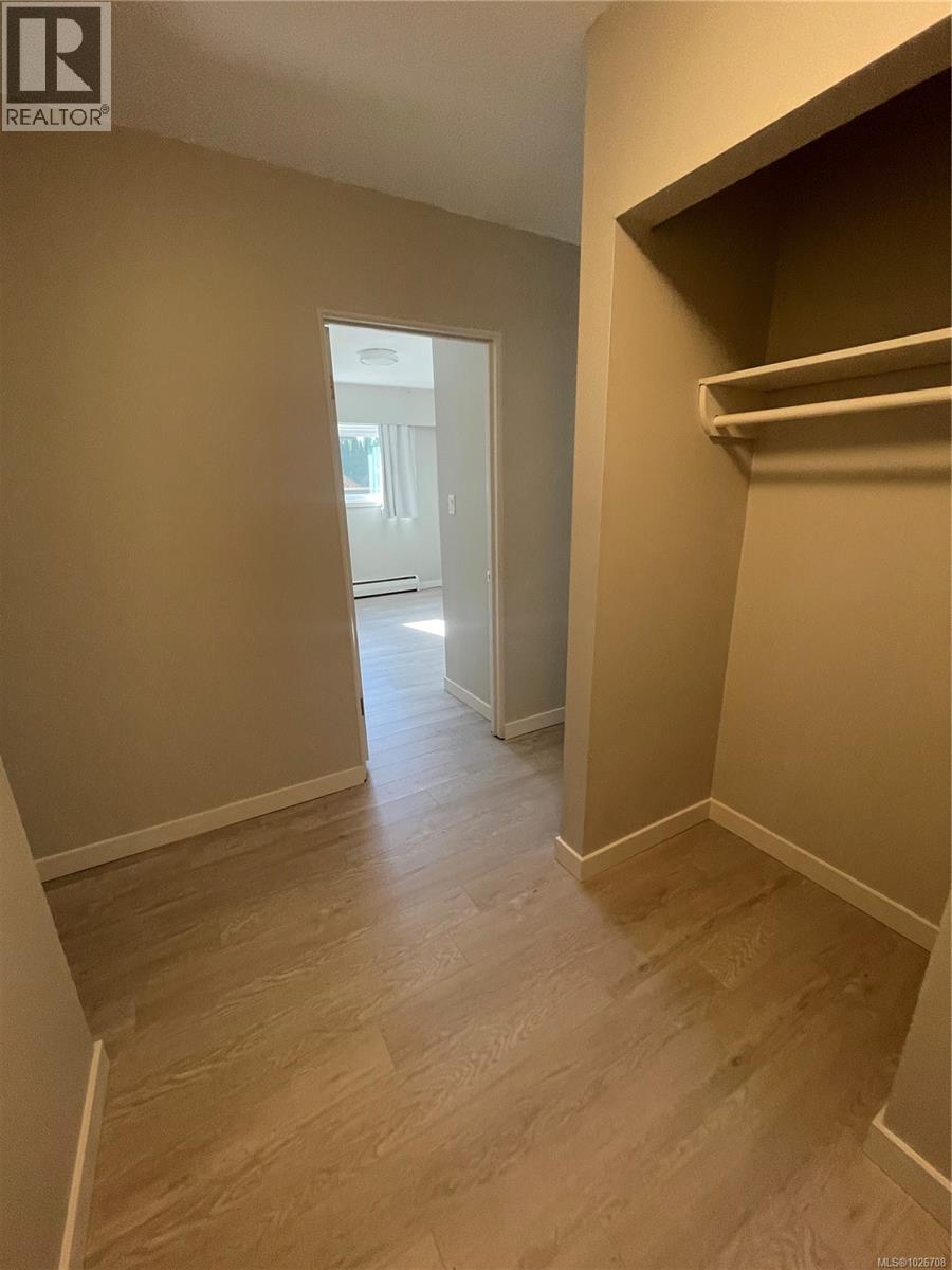 1252 9th St - 17