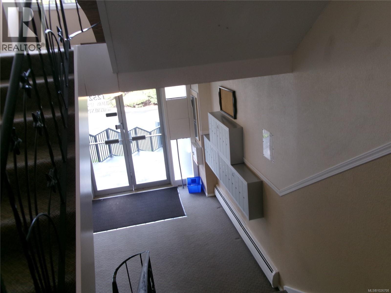1252 9th St - 8