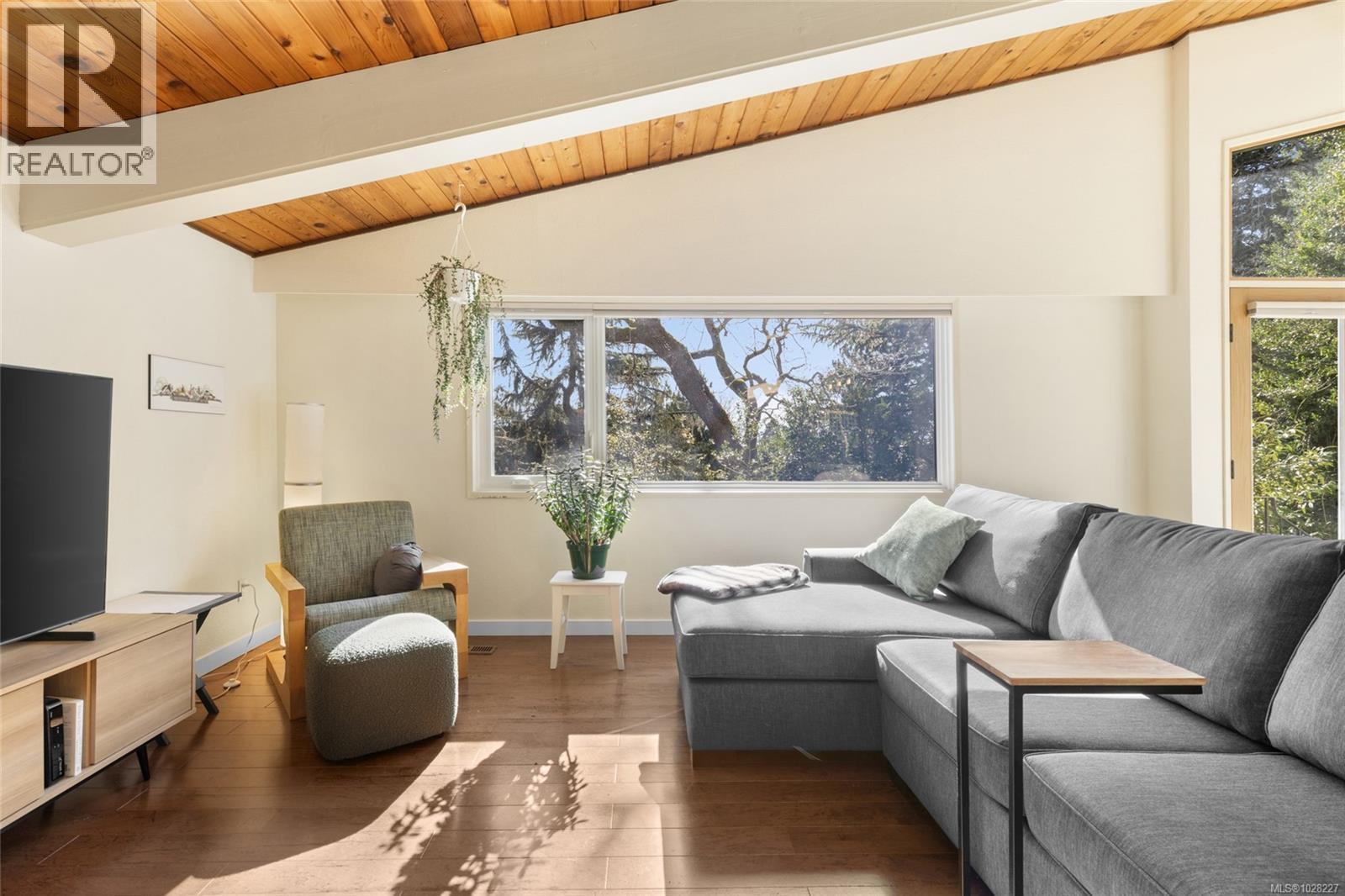  3379 Connorton Lane, Saanich