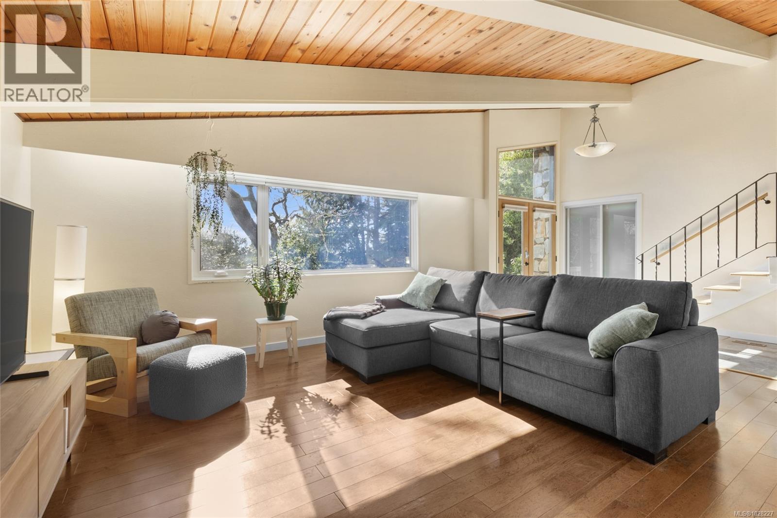  3379 Connorton Lane, Saanich