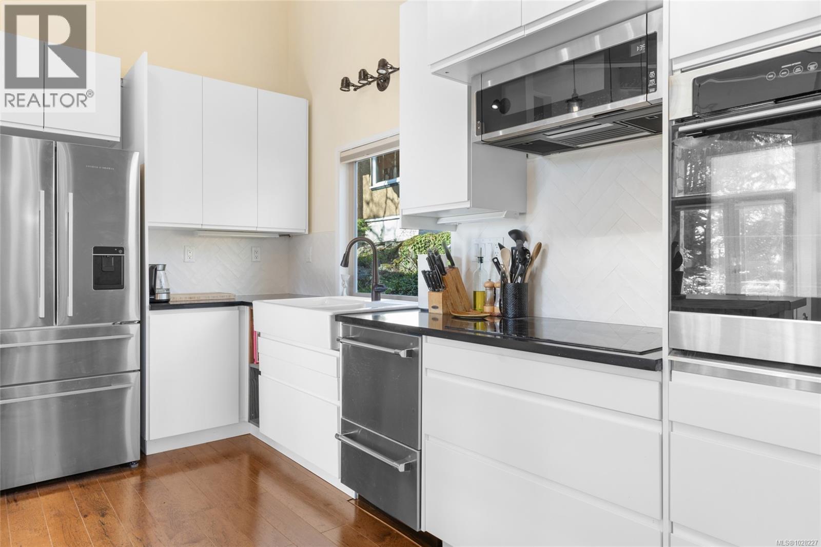  3379 Connorton Lane, Saanich