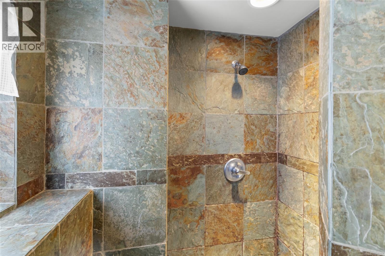  3379 Connorton Lane, Saanich