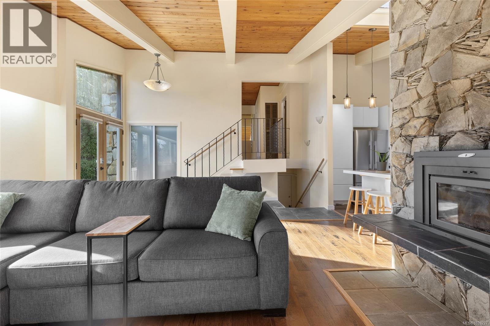  3379 Connorton Lane, Saanich