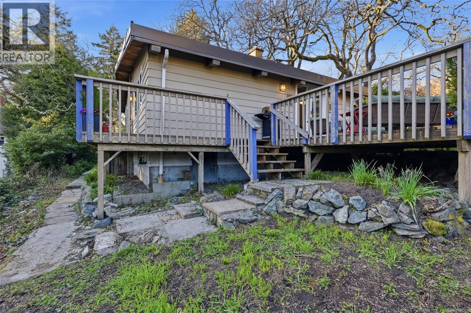  3379 Connorton Lane, Saanich