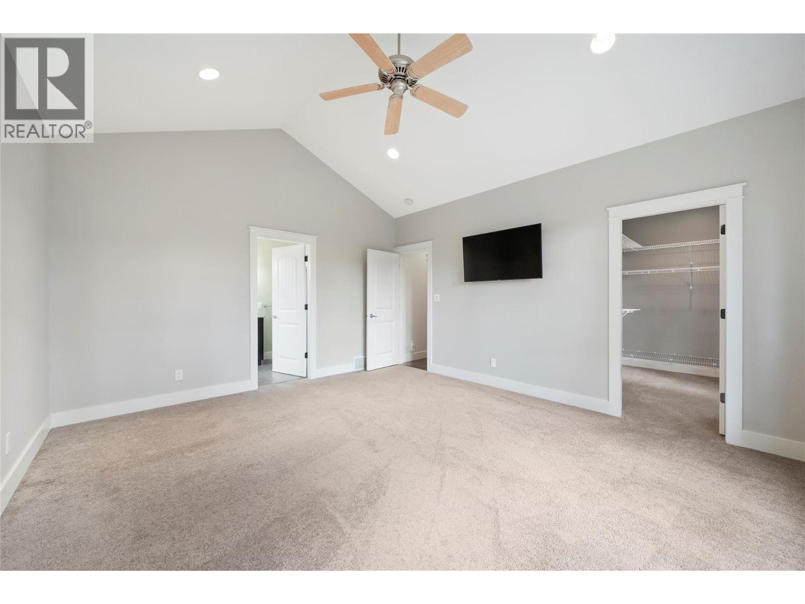 385 Riverwind Drive, Chase