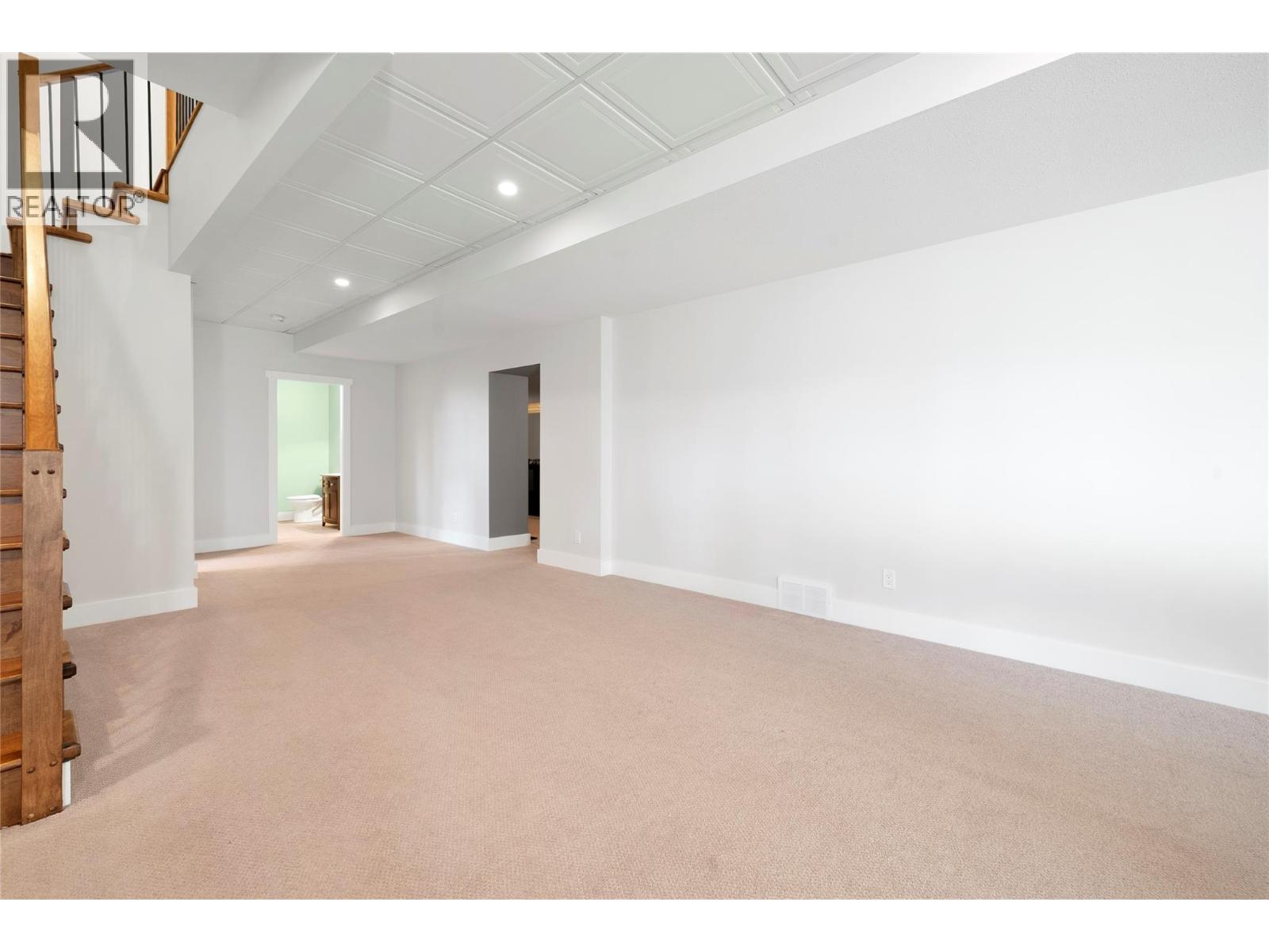 385 Riverwind Drive, Chase