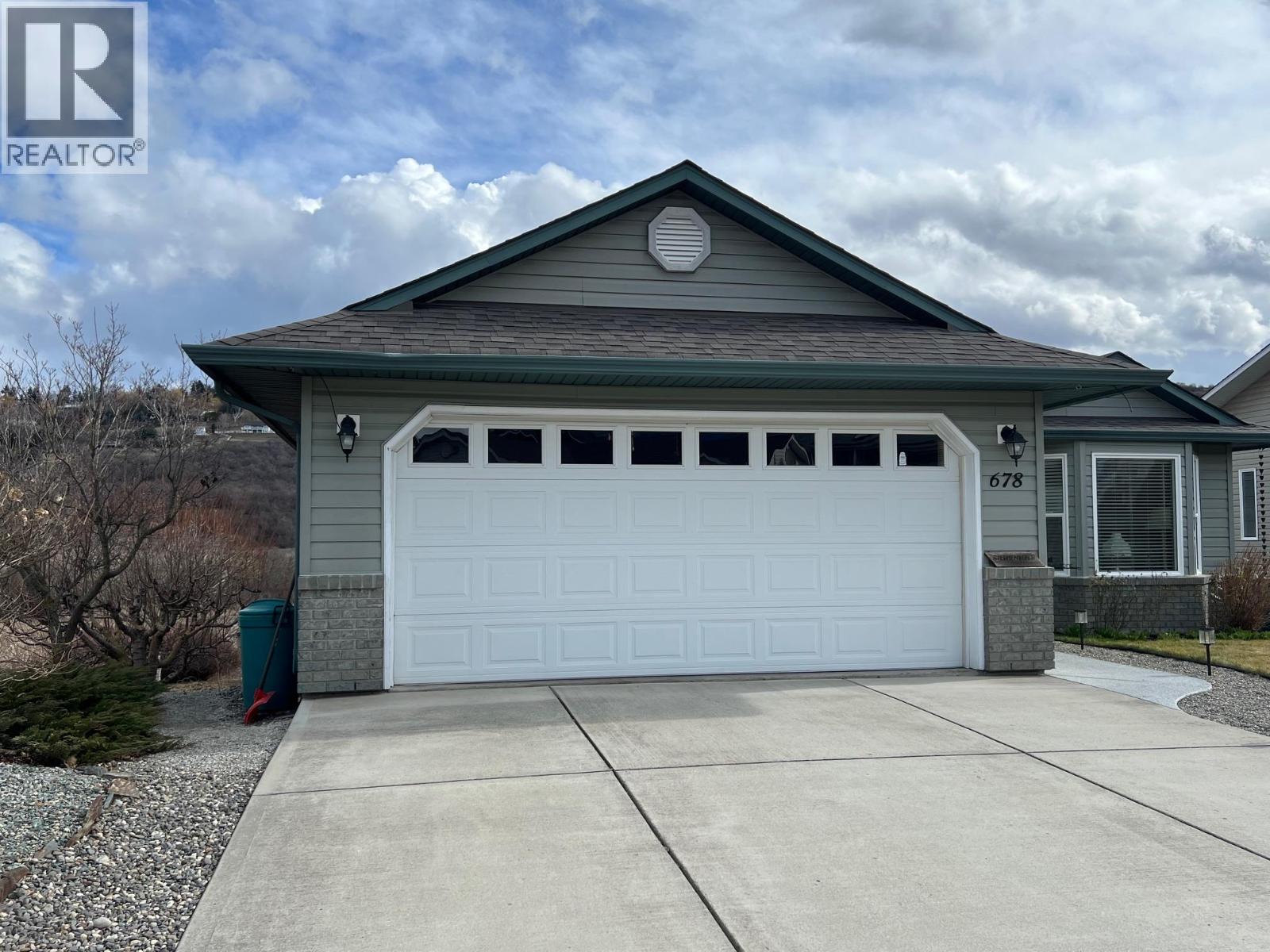 678 6th Street, Vernon