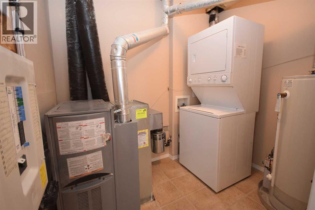 Single Family House for Sale in  Royal Birch Mount NW Royal Oak Calgary 