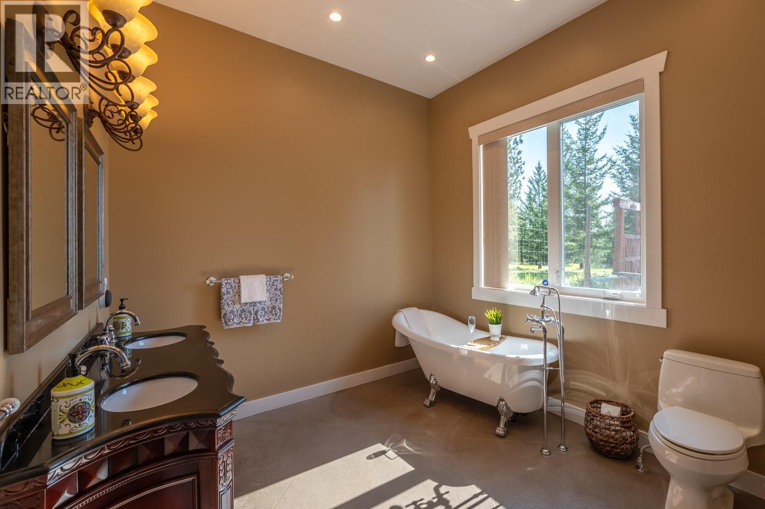 896 Raven Hill Road, Osoyoos