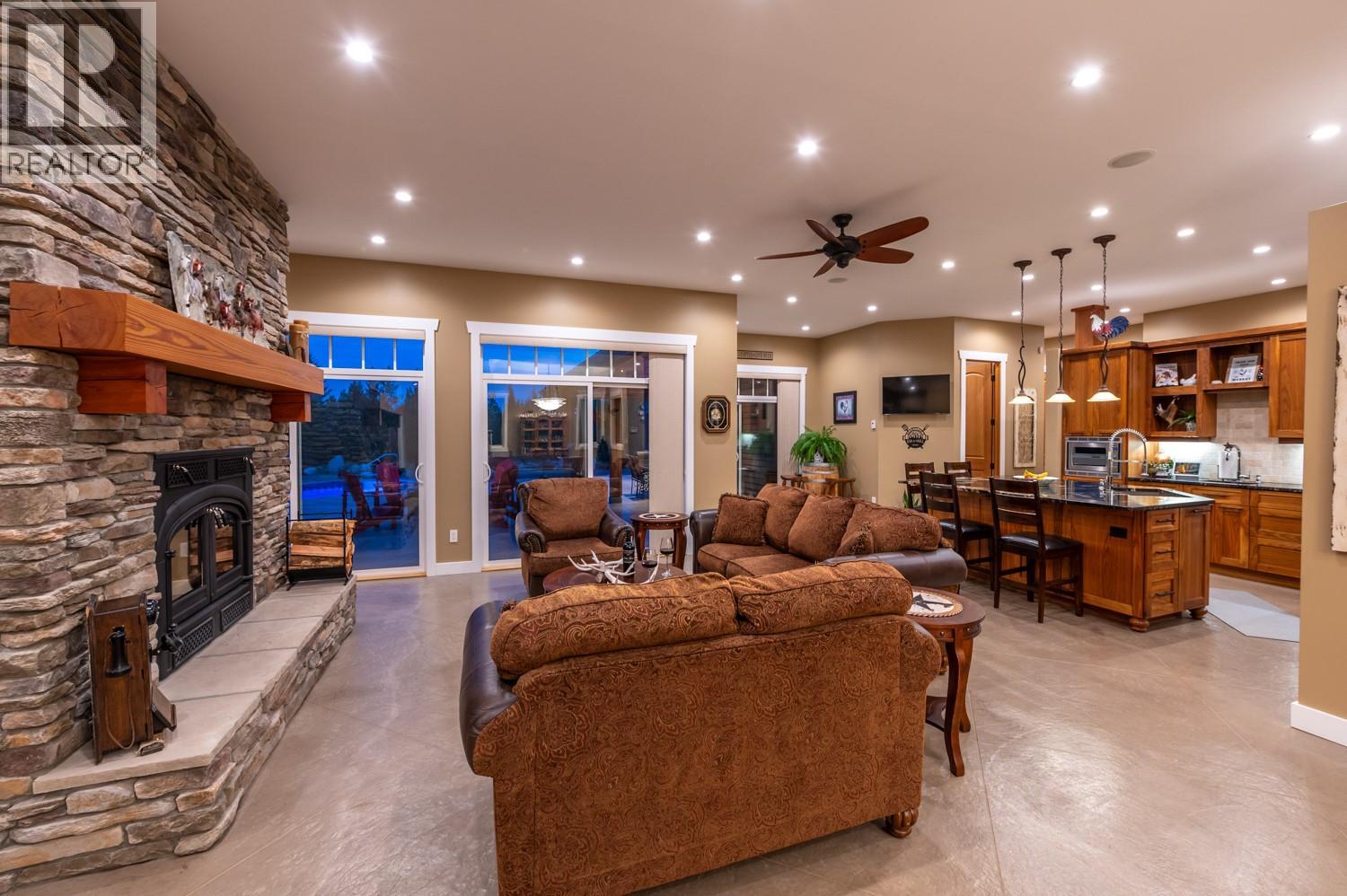 896 Raven Hill Road, Osoyoos