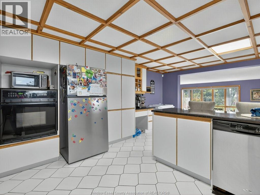 2495 Division ROAD North - 17