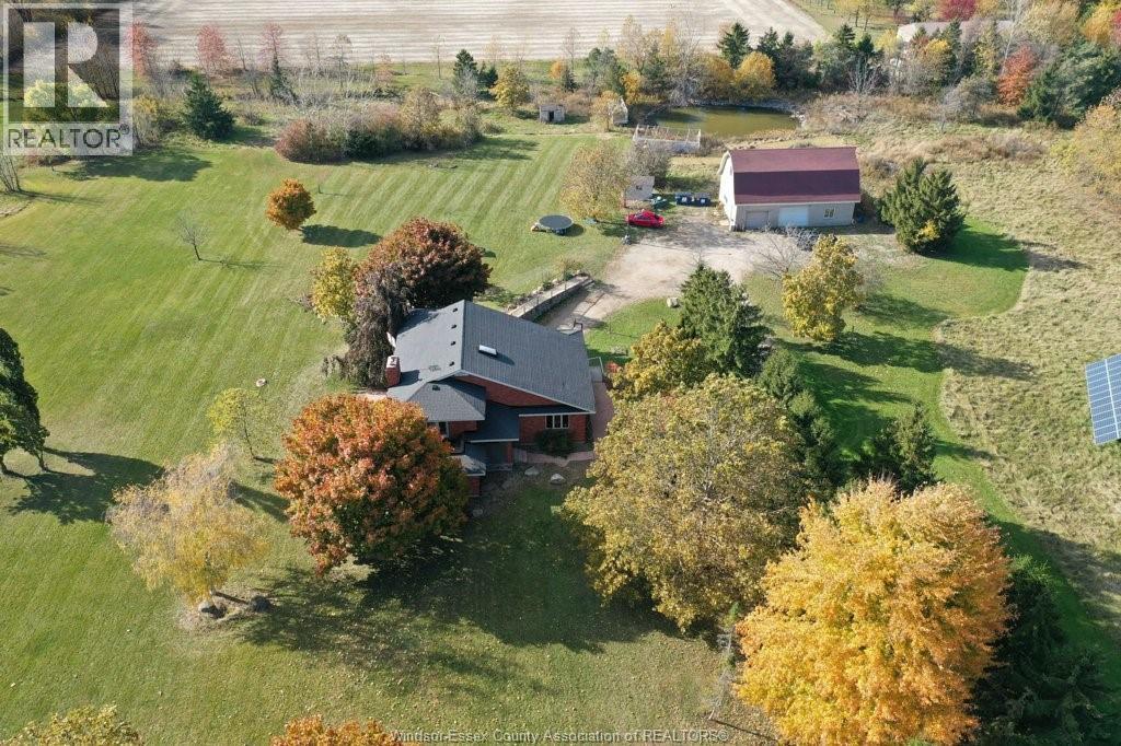 2495 Division ROAD North - Image 40