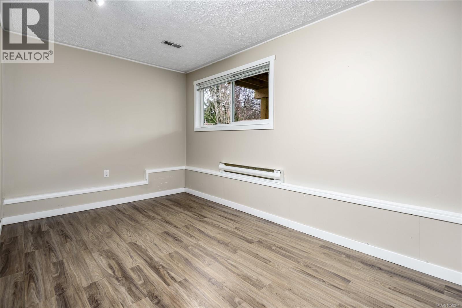 496 SANDOWNE DR - 37