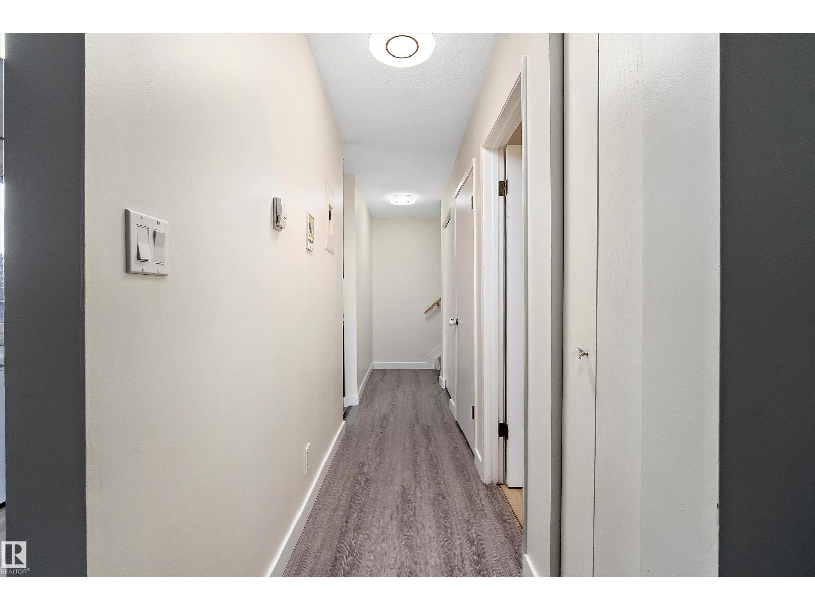 Single Family House for Sale in #  Fort RD NW Edmonton 