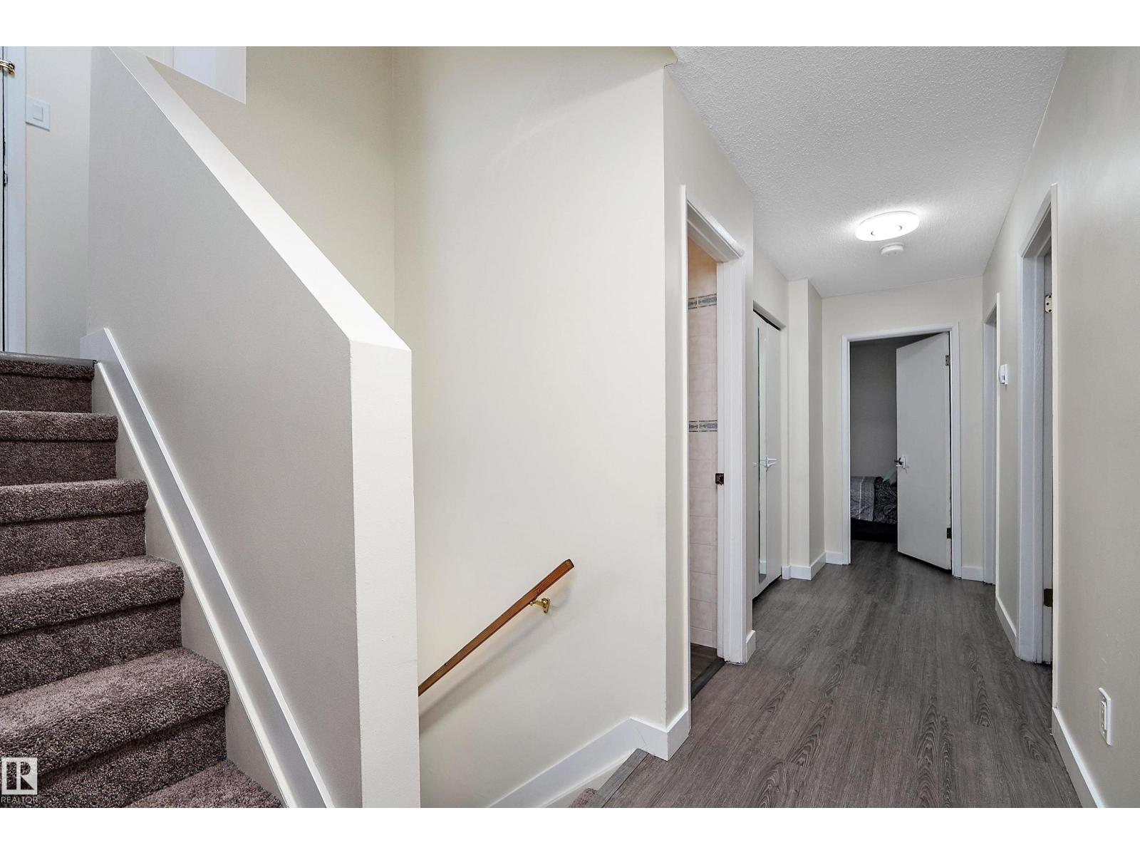 Single Family House for Sale in #  Fort RD NW Edmonton 