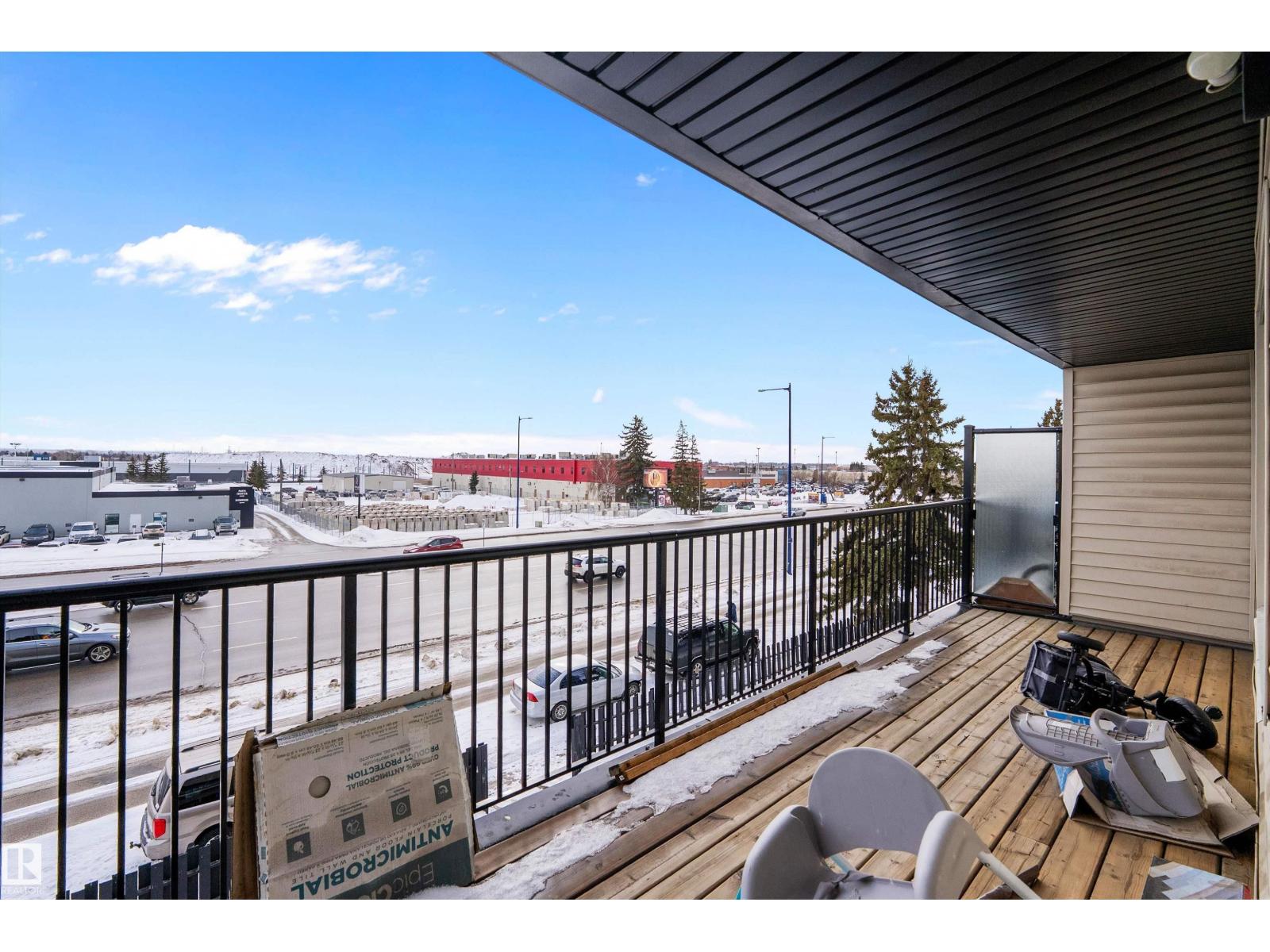 Single Family House for Sale in #  Fort RD NW Edmonton 