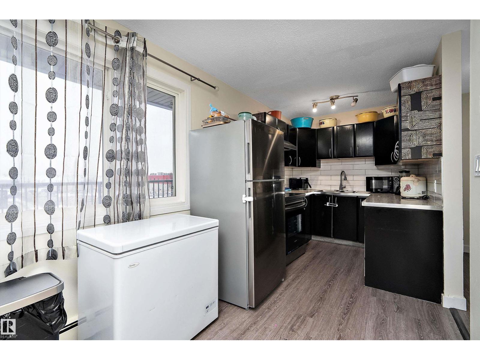 Single Family House for Sale in #  Fort RD NW Edmonton 