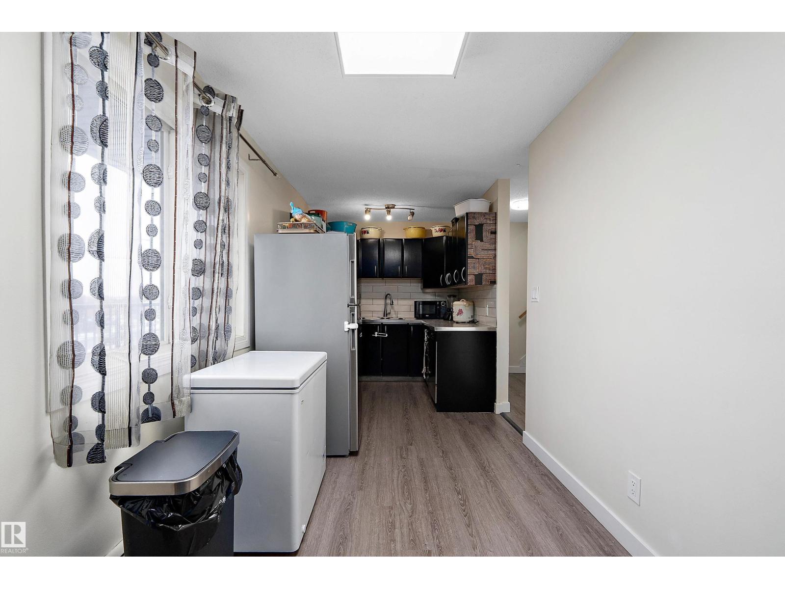 Single Family House for Sale in #  Fort RD NW Edmonton 