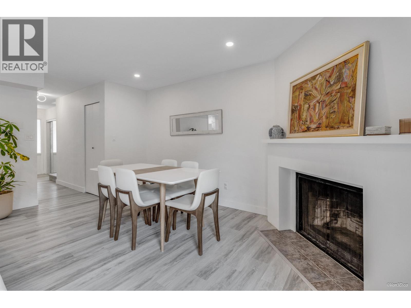 #27-6100 TIFFANY Boulevard, Richmond