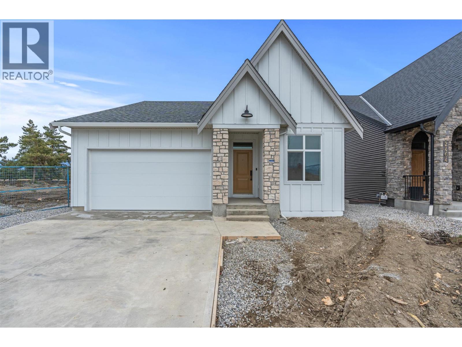 2468 Bradley Drive, Armstrong