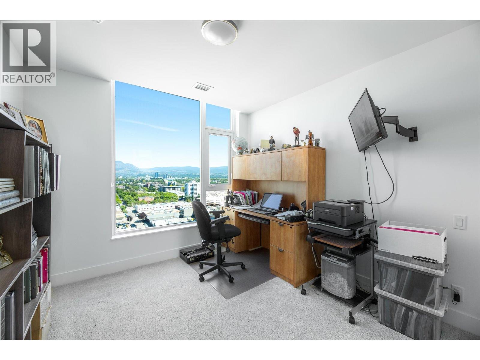 2002 1588 Ellis Street, Kelowna