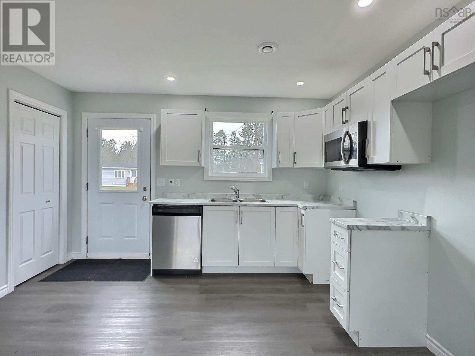 Property 3 of 13 of 16 Seven Lee Way