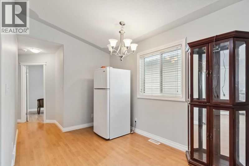 221 Ash Way, Fort McMurray