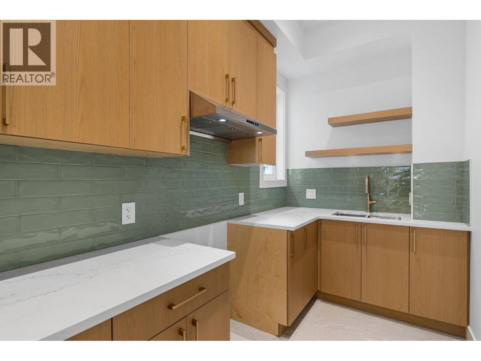  1012 Bull Crescent, Kelowna