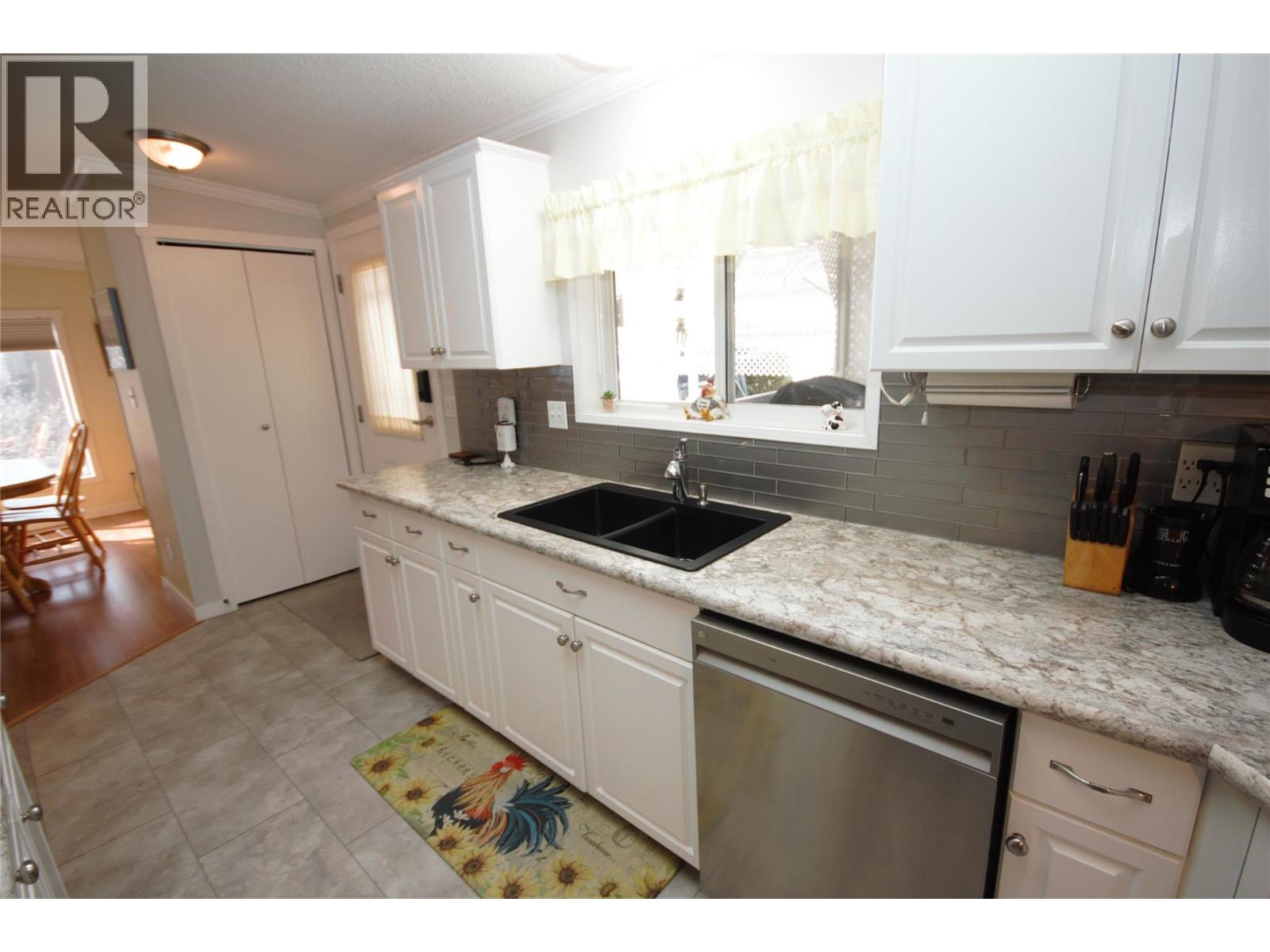 8598 97 Highway Unit# 6, Oliver