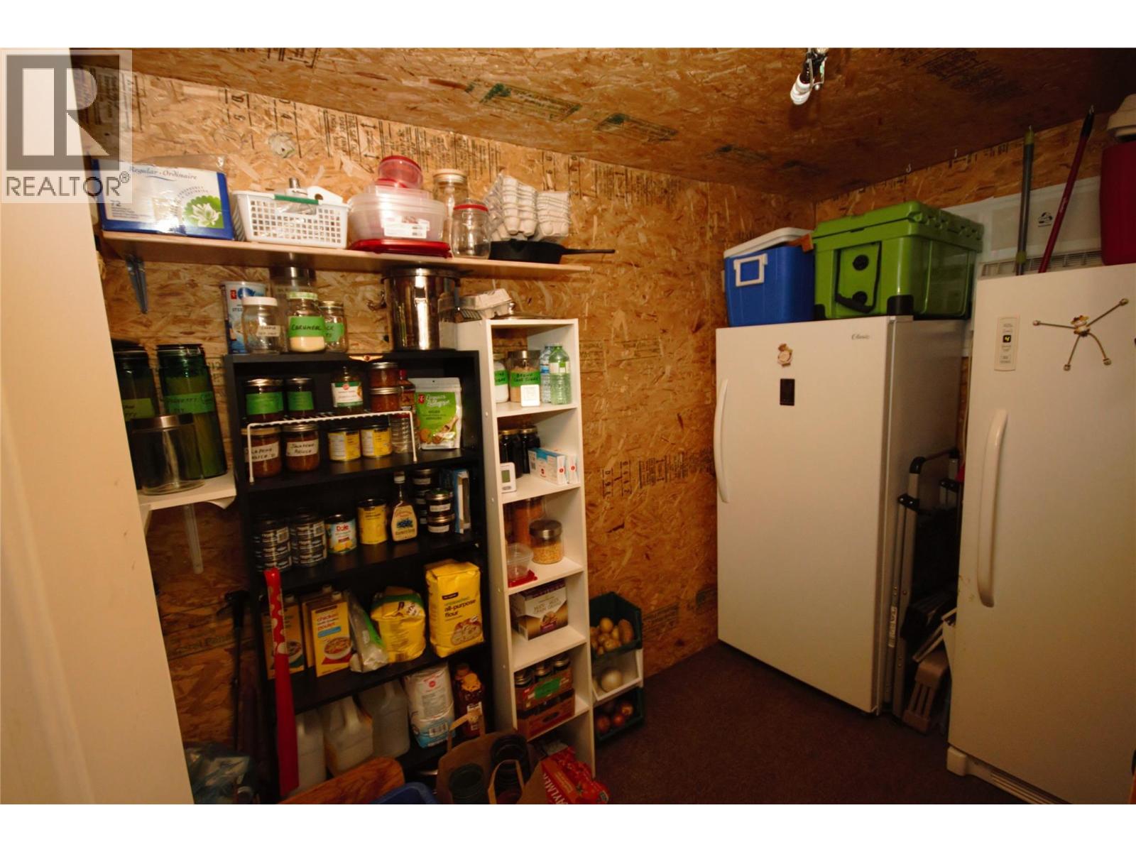 8598 97 Highway Unit# 6, Oliver