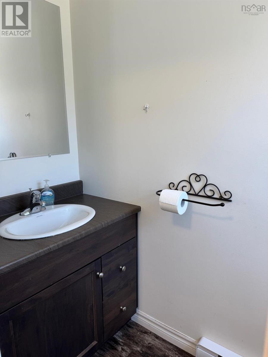 Property 27 of 35 of 242 Rodney Drive