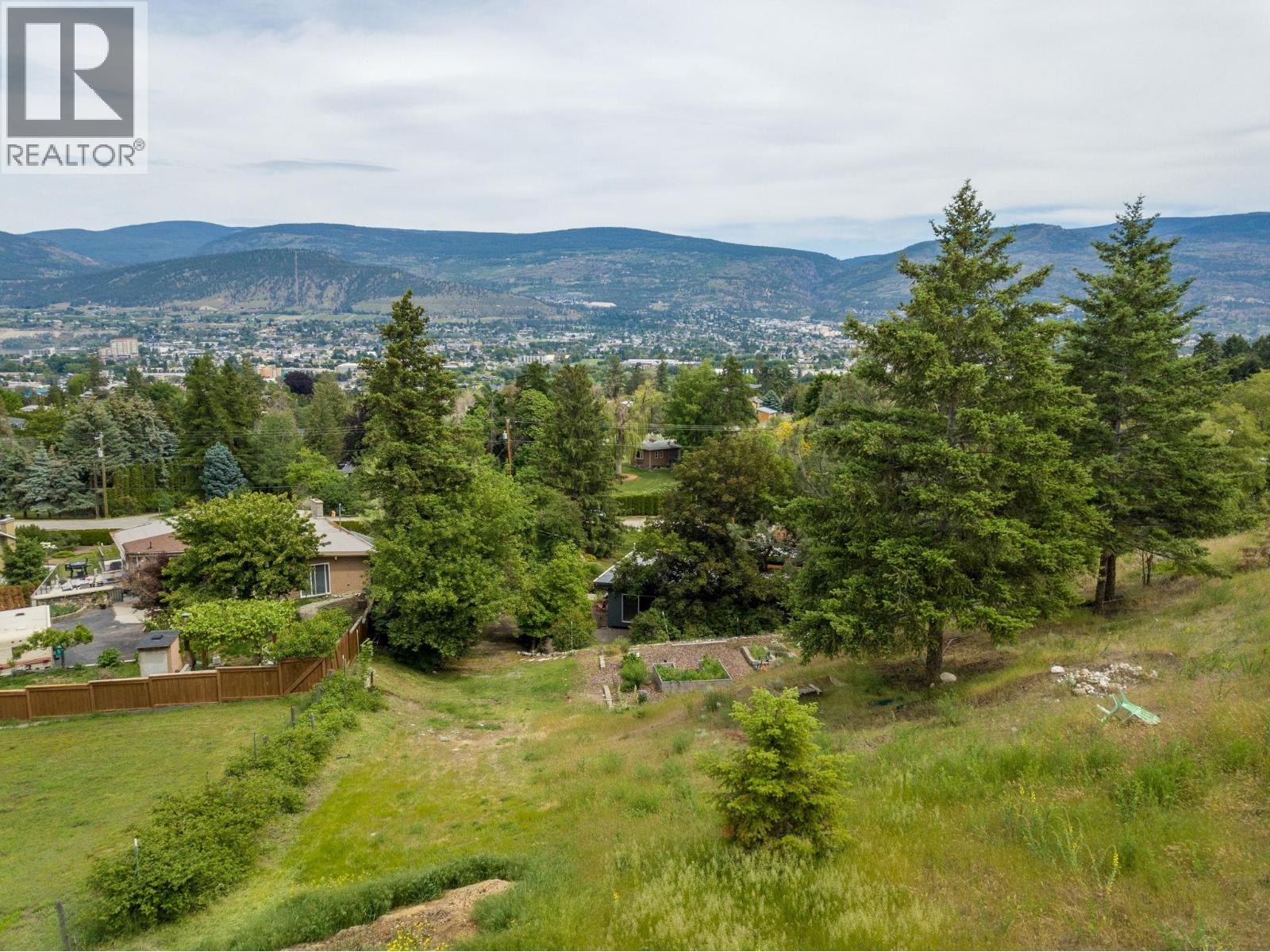 220 West Bench Drive, Penticton