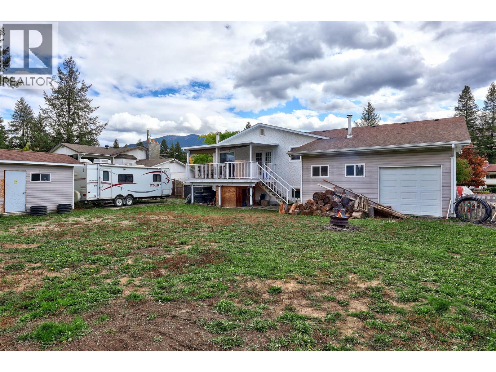 453 ROBIN Drive, Barriere