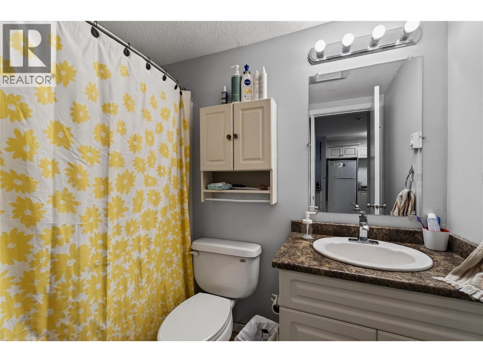 #215 3304 35th Avenue - 12