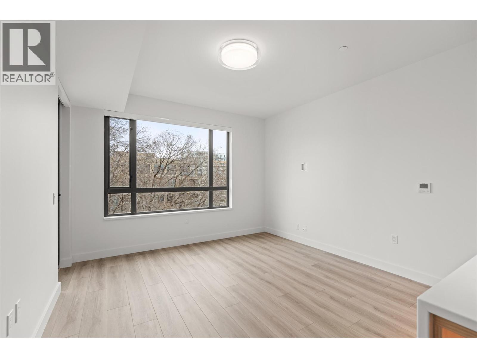 308 3051 Abbott Street, Kelowna