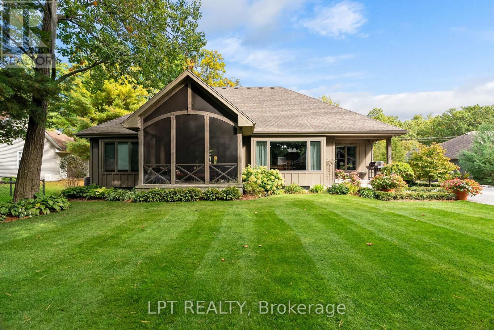 10007 JENNA ROAD, Lambton Shores (Grand Bend), Ontario, N0M1T0 — Photo 38
