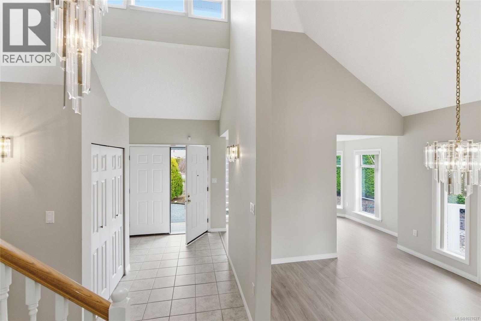 576 Dalmatian Dr, Parksville