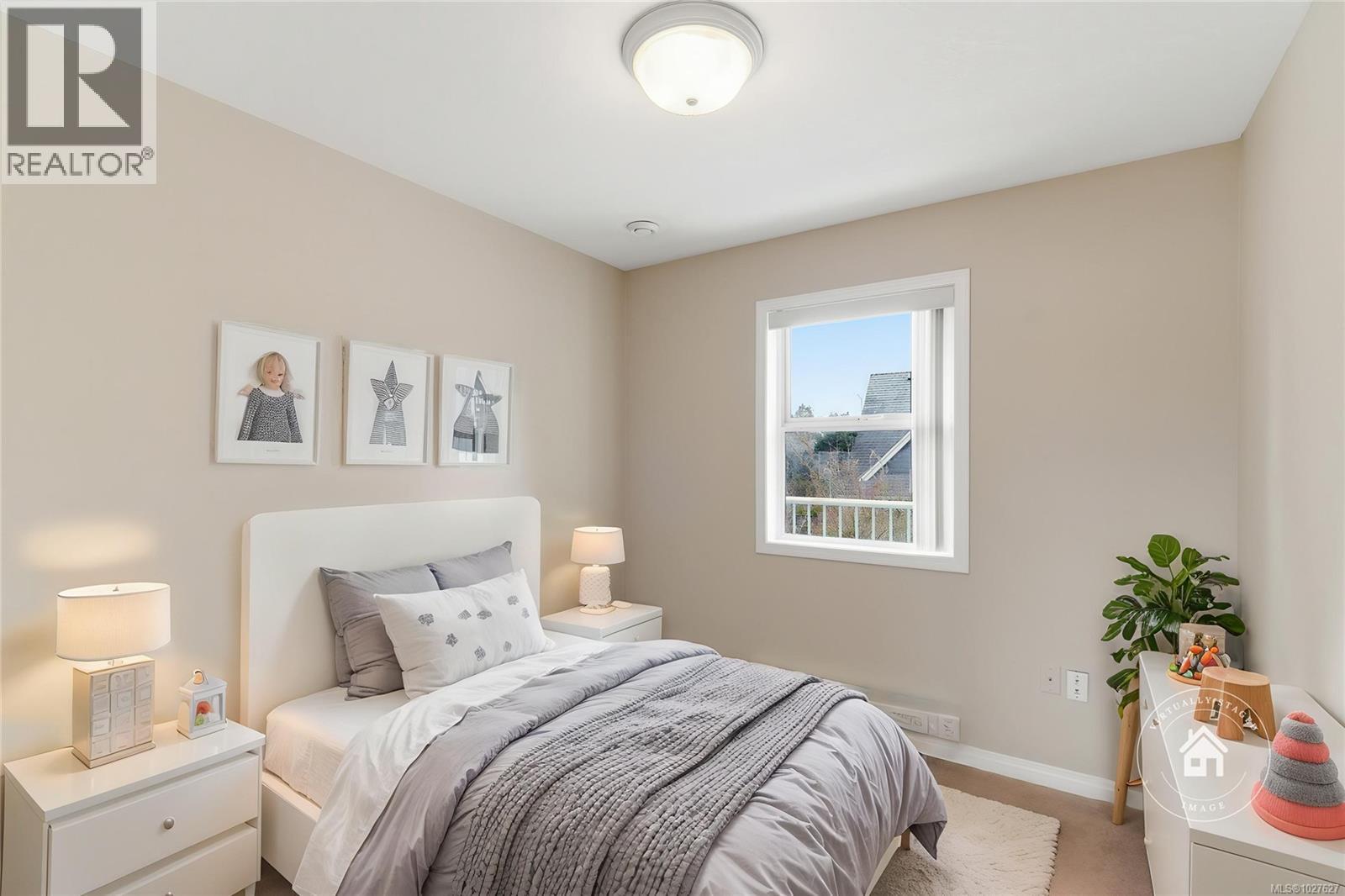 576 Dalmatian Dr, Parksville