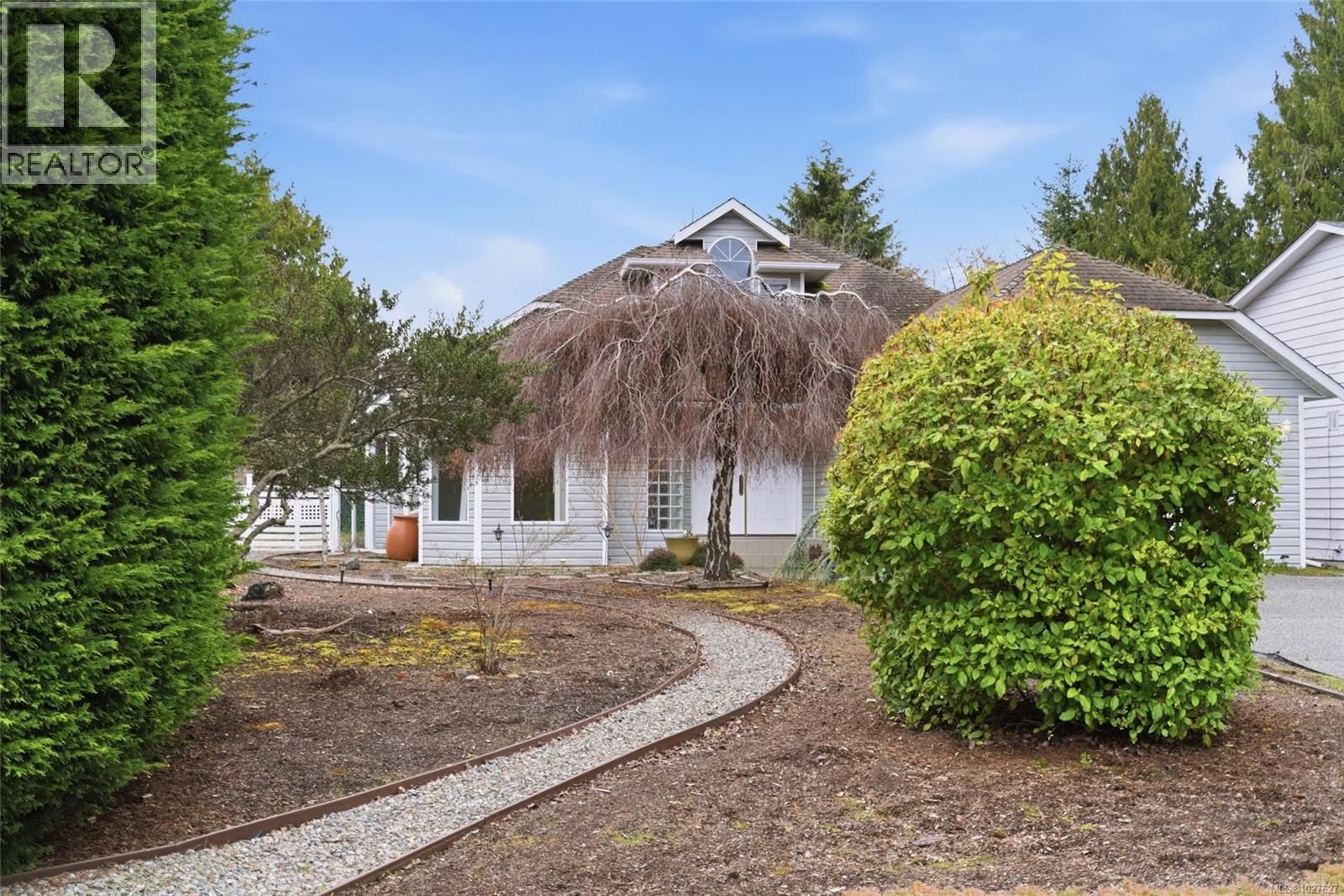 576 Dalmatian Dr, Parksville