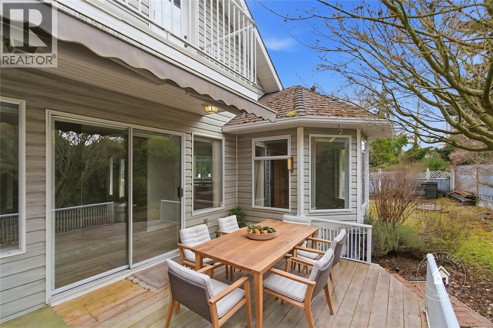 576 Dalmatian Dr, Parksville