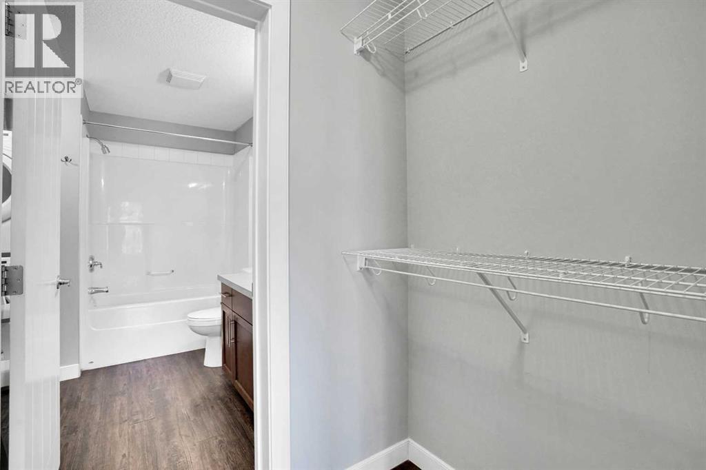 Single Family House for Sale in   Royal Oak Plaza NW Royal Oak Calgary 